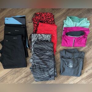 Nike Women’s Dri Fit Lot Medium, 7 leggings & 4 tops